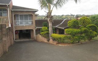 3 Bedroom House in Lotus Park
