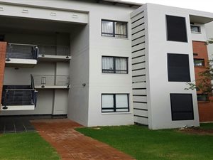 2 Bedroom Apartment in Jackal Creek Golf Estate