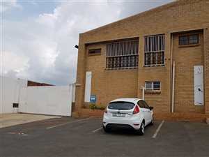 1250 m² Industrial space in Monavoni