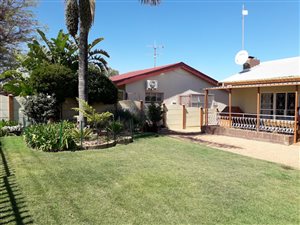 3 Bed House in Quellerie Park