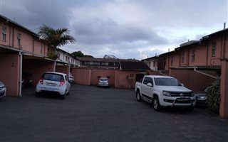 2 Bedroom Apartment in Pinetown Central