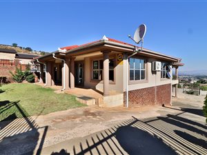 3 Bed House in Dunveria