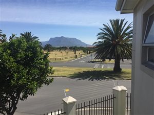 2 Bed Apartment in Goodwood