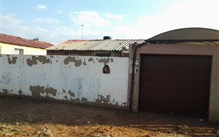 2 Bedroom House in Soweto Central