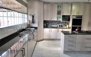 3 Bedroom House in Quellerie Park