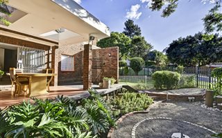 3 Bedroom Townhouse in Constantia Kloof