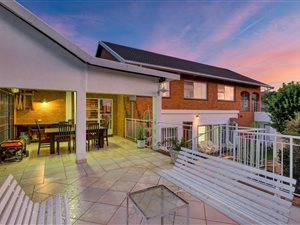 4 Bed House in Valeriedene