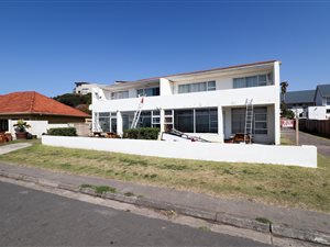 2 Bed Townhouse in Gonubie