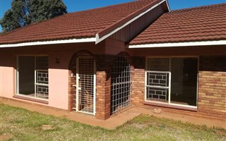 3 Bedroom House in Koster