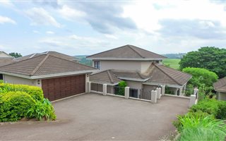 4 Bedroom Townhouse in Hillcrest Central