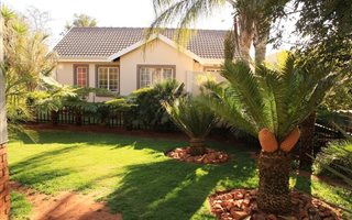 2 Bedroom Simplex in Amandasig