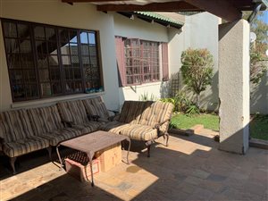 2 Bed Simplex in Paulshof