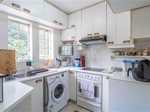 2 Bed Apartment in Morningside