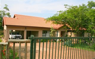 4 Bedroom House in White River AH