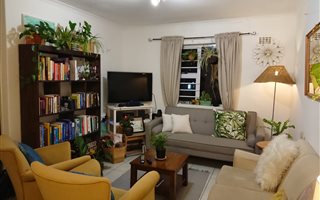 2 Bedroom Apartment in West Beach