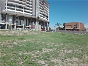 623 m² Land available in Diaz Beach