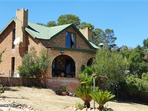 4.6 ha Farm in Paarl