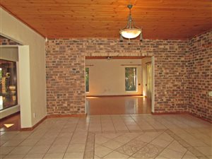 4 Bed House in Birdswood