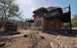 4 Bedroom House in Marloth Park