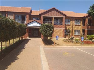 1 Bed Townhouse in Willow Park Manor