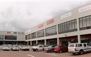 56 m² Commercial space in Brackenfell Central