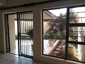 2 Bed Apartment in Parkmore