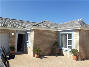 2 Bed House in Groenkloof Retirement Village