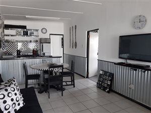 2 Bed Apartment in Port Alfred