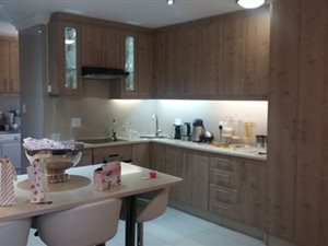 4 Bed Cluster in Sterrewag