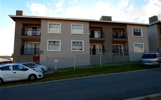 2 Bedroom Apartment in Island View