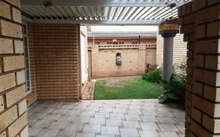 3 Bedroom Townhouse in Van Der Hoff Park