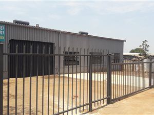 652 m² Industrial space in Louis Trichardt
