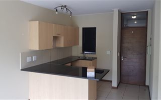 1 Bedroom Apartment in Jackal Creek (Northriding)