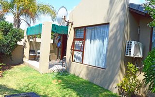 2 Bedroom Townhouse in Lonehill