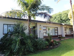 4 Bed House in Bergsig