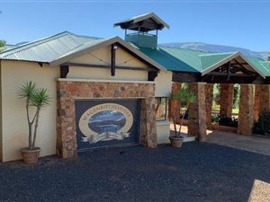 3.3 ha Farm in Lydenburg