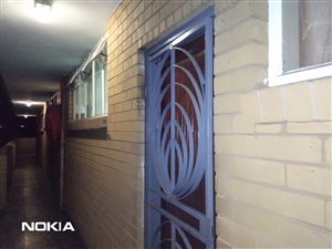 2 Bed Apartment in Pretoria West