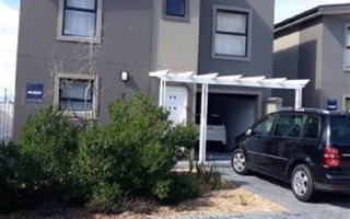 3 Bedroom Townhouse in Kraaifontein Central