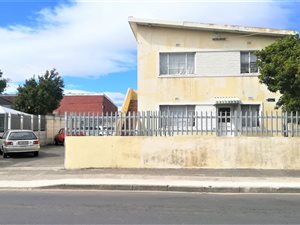 2 Bed Apartment in Bellville Central