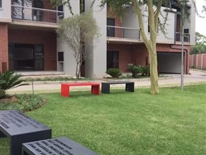3 Bed Townhouse in Menlo Park
