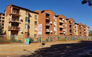 3 Bedroom Flat in Die Wilgers
