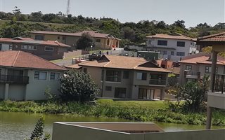 4 Bedroom House in Shelly Beach
