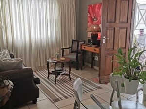 3 Bed Apartment in Blue Downs