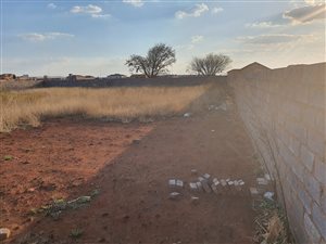 1336 m² Land available in Carletonville