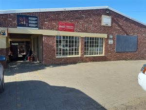 480 m² Commercial space in Paradise Beach