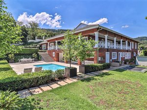 6 Bed House in Oak Park