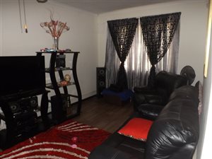 4 Bed House in Claremont
