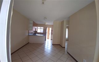 2 Bedroom Apartment in Karen Park