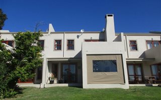 3 Bedroom Duplex in Wellington North