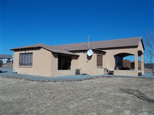 3 Bed House in Blue Saddle Ranches